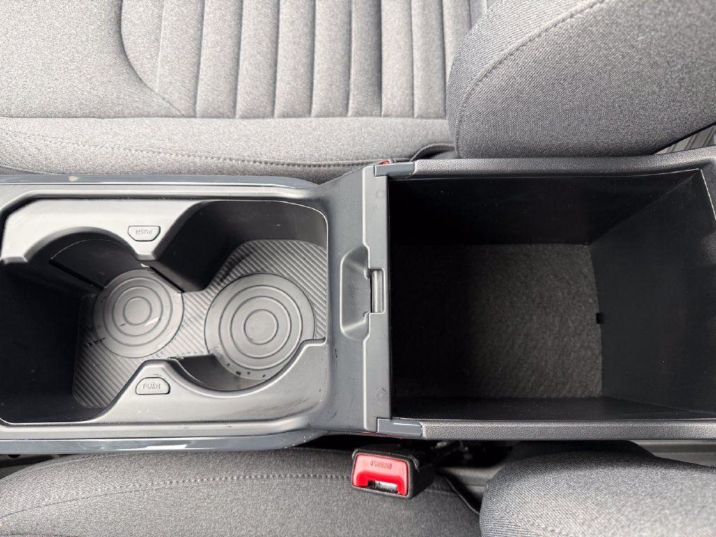 Certified 2025 Kia K4 EX FWD image 31