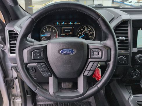 Used 2017 Ford F150 XLT w/ Equipment Group 302A Luxury image 22