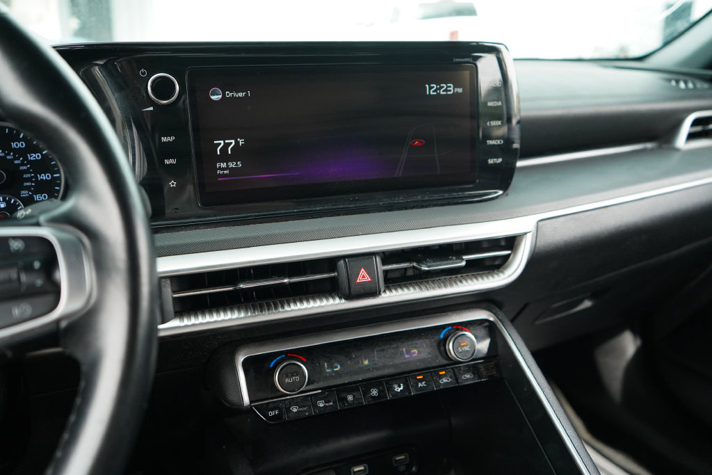 Used 2022 Kia K5 GT-Line FWD image 8