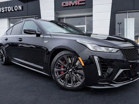 Used 2024 Cadillac CT5 V Blackwing w/ Driver Assist Package image 3