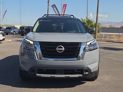 Certified 2023 Nissan Pathfinder Platinum AWD/4WD image 5