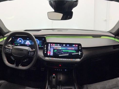 Used 2024 Dodge Charger R/T Scat Pack w/ Plus Group image 26