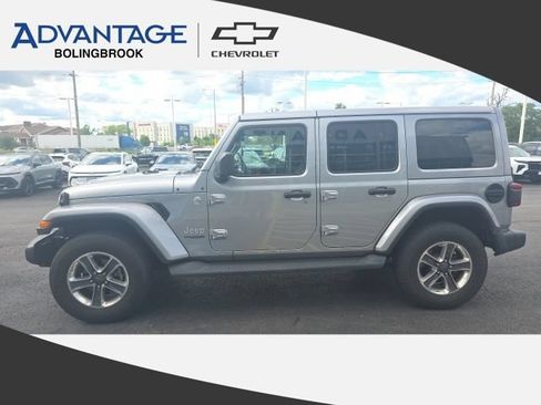 Used 2019 Jeep Wrangler Unlimited Sahara AWD/4WD image 1