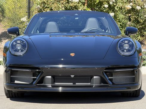 Certified 2022 Porsche 911 Targa 4 GTS image 10
