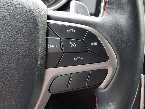 Used 2019 Jeep Grand Cherokee Trailhawk w/ Trailhawk Luxury Group AWD/4WD image 23