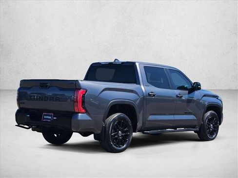 Used 2024 Toyota Tundra Limited AWD/4WD image 8