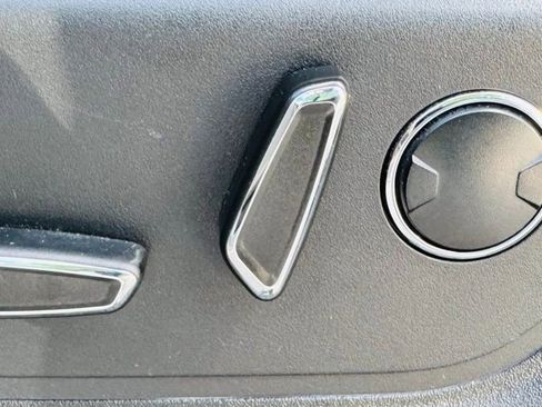 Used 2015 Ford F150 XLT w/ Equipment Group 302A Luxury image 11