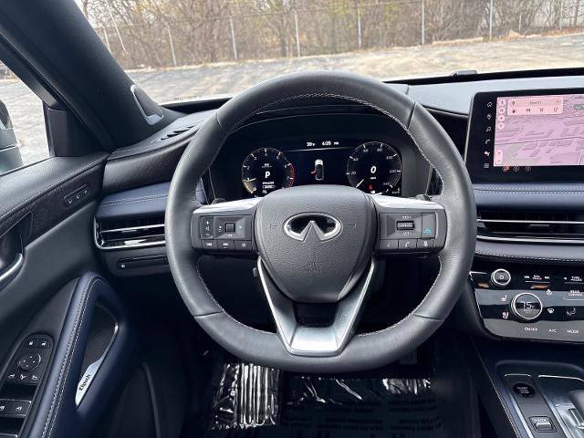 Certified 2026 INFINITI QX60 Sport w/ Dark Cargo Package AWD/4WD image 14