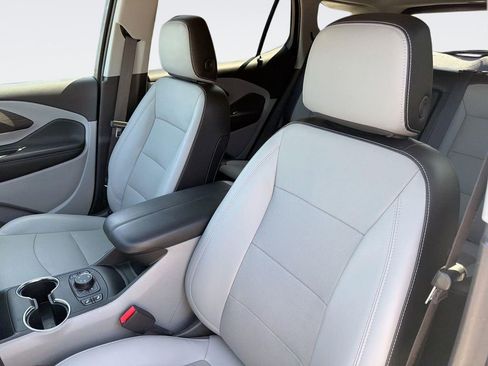 Used 2022 GMC Terrain SLT AWD/4WD image 25