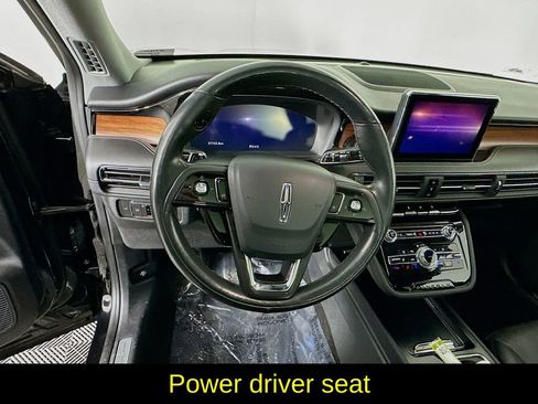 Used 2022 Lincoln Corsair Reserve w/ Elements Package image 16