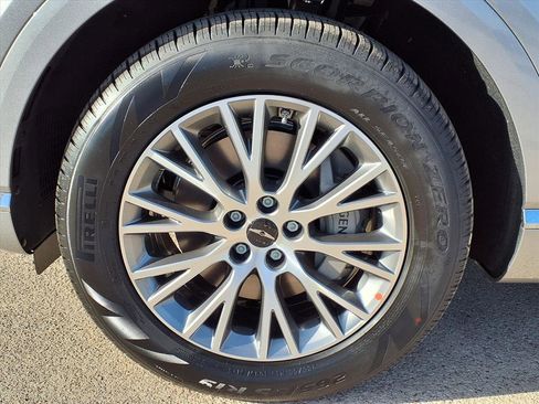 New 2026 Genesis GV80 2.5T image 15