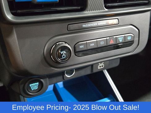New 2025 Ford Maverick XLT w/ XLT Luxury Package AWD/4WD image 28