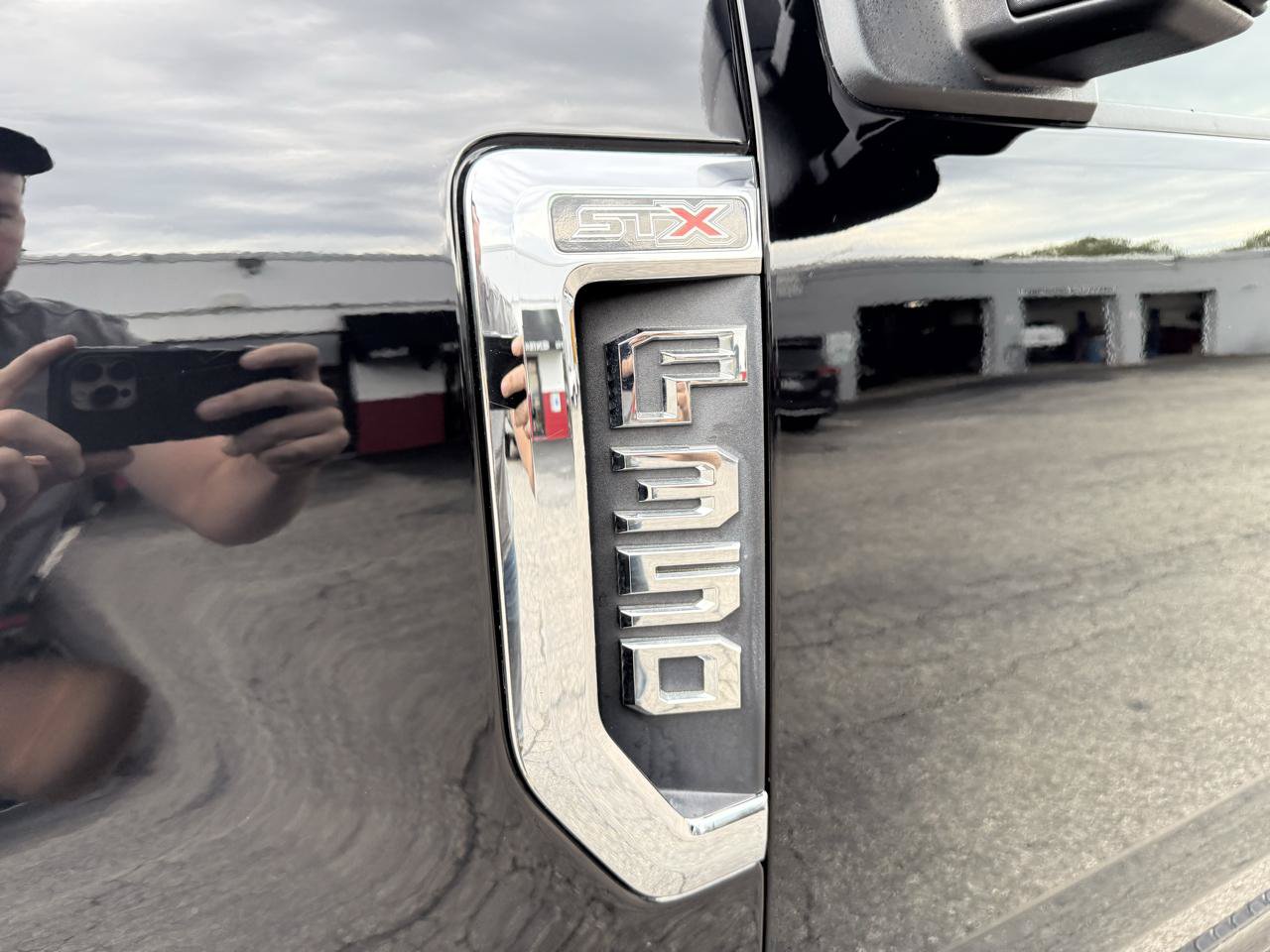 Used 2017 Ford F350 XL AWD/4WD image 5