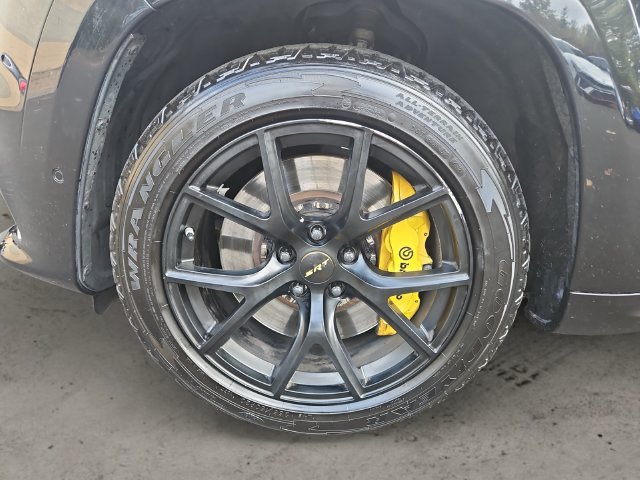 Used 2019 Jeep Grand Cherokee Trackhawk w/ Trailer Tow Group IV AWD/4WD image 9
