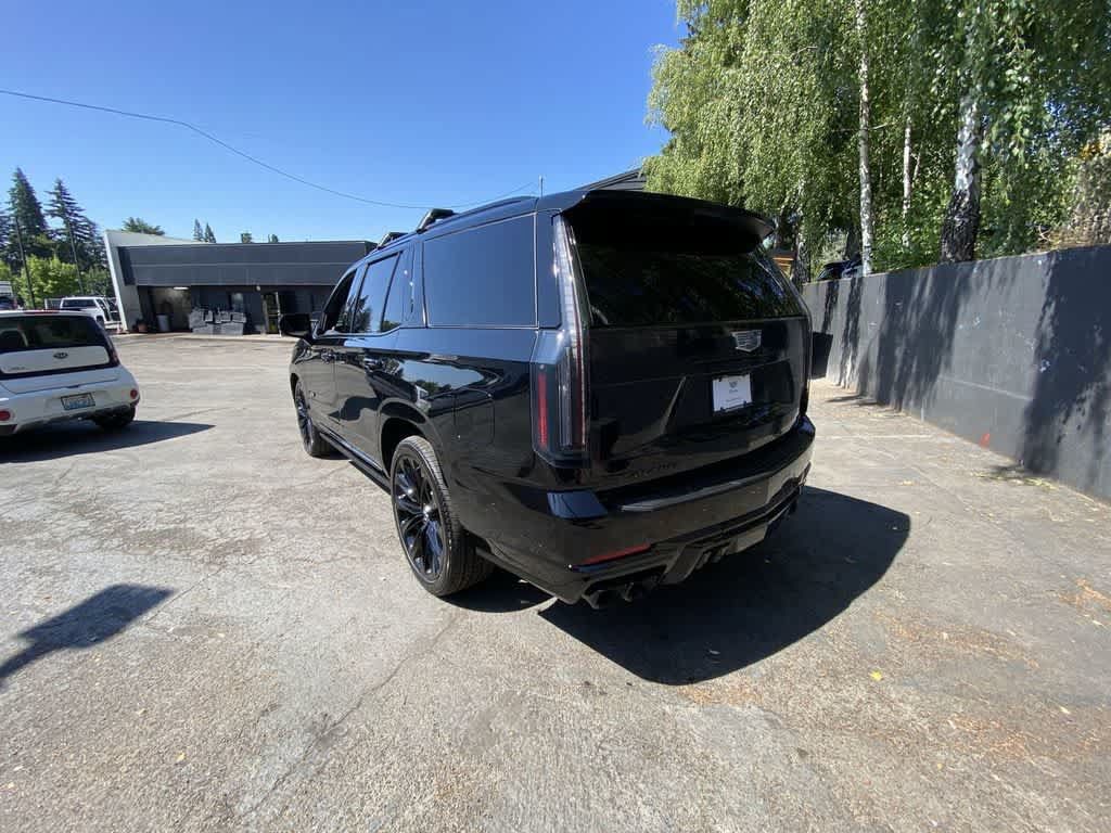 Certified 2026 Cadillac Escalade V w/ LPO, ONYX Package AWD/4WD image 4