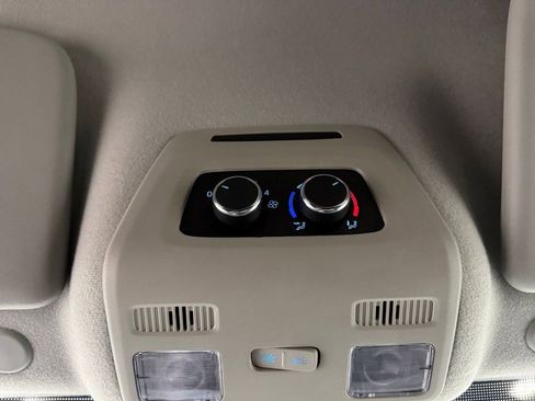 Used 2025 Ford Transit 350 XL image 33