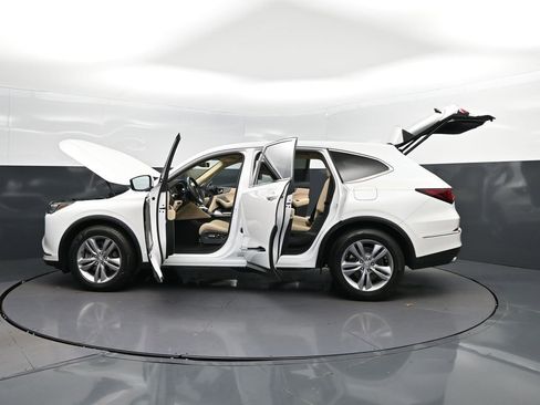 Used 2024 Acura MDX FWD image 46