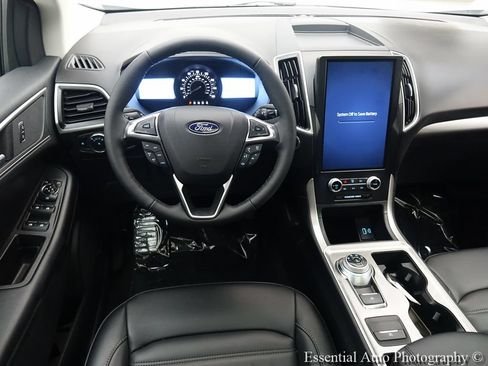 Used 2024 Ford Edge SEL w/ Convenience Package AWD/4WD image 16
