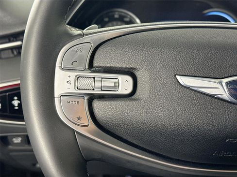Used 2024 Genesis GV70 2.5T w/ Advanced Package image 18