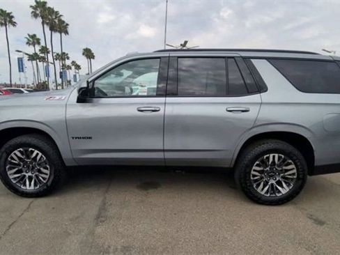 Used 2025 Chevrolet Tahoe Z71 image 5