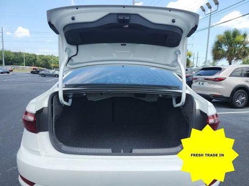 Used 2020 Volkswagen Jetta R-Line FWD image 18
