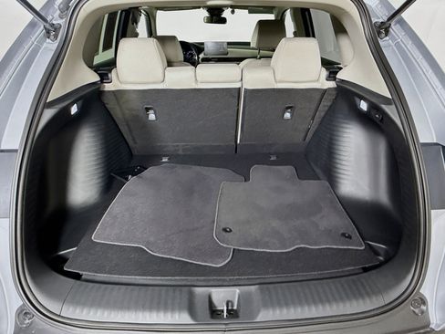 Certified 2026 Honda HR-V LX image 31
