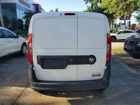 Used 2021 RAM ProMaster City Tradesman image 3