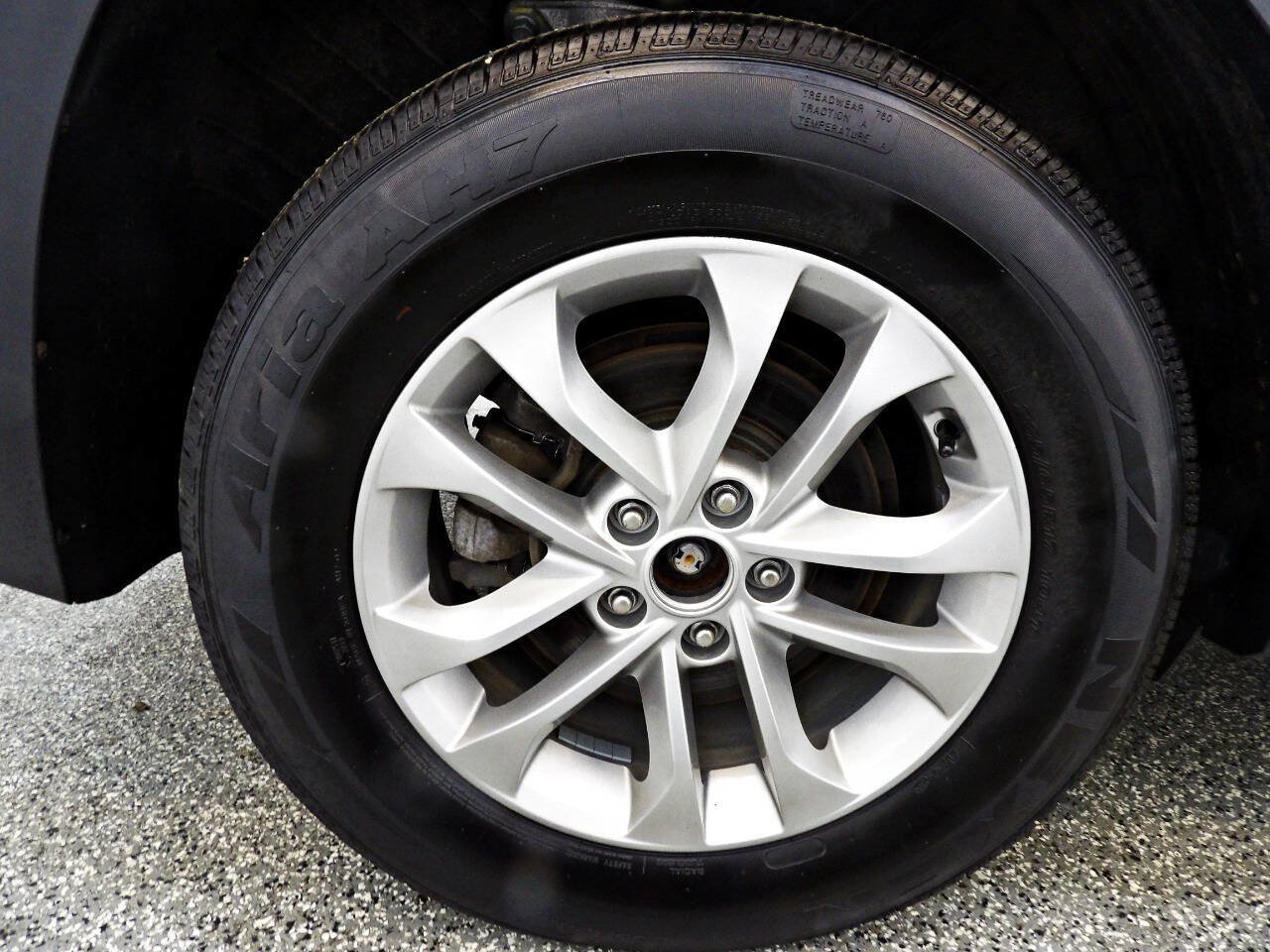 Used 2019 Hyundai Santa Fe SE AWD/4WD image 20