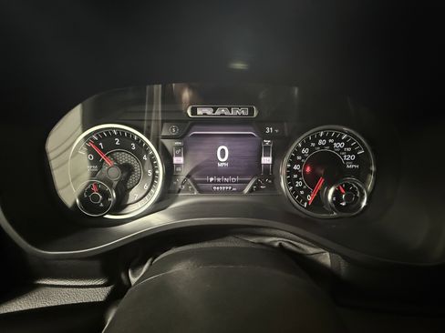 Used 2020 RAM 1500 Laramie image 27