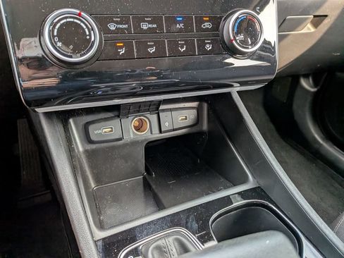 Used 2023 Hyundai Tucson SEL FWD image 20