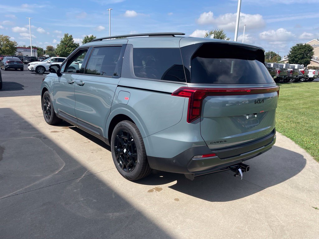 New 2027 Kia Carnival SX FWD image 7