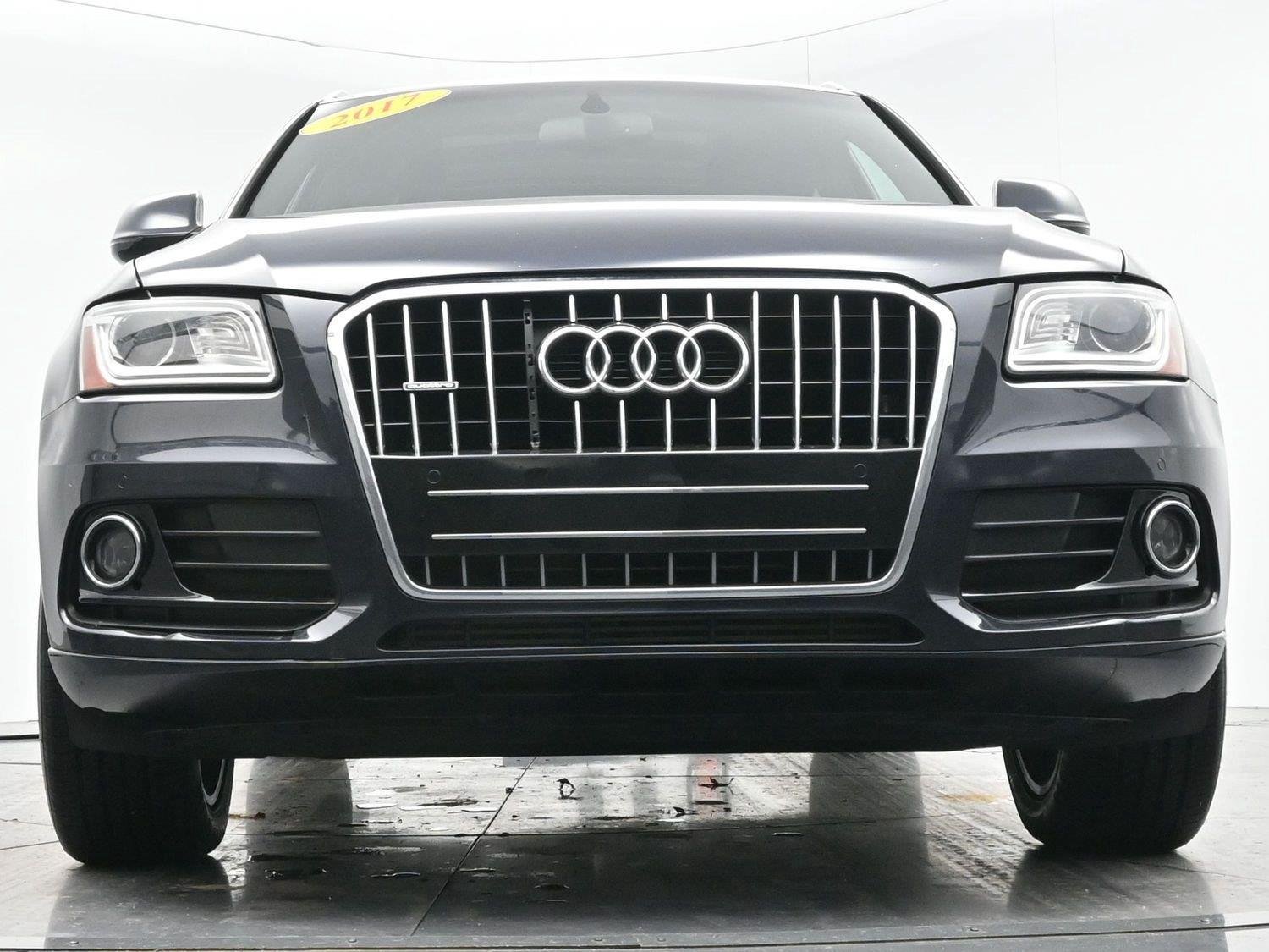 Used 2017 Audi Q5 2.0T Premium Plus w/ Technology Package AWD/4WD image 38