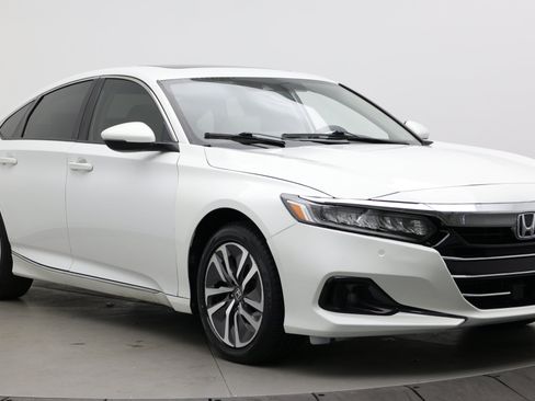 Used 2021 Honda Accord EX-L image 3