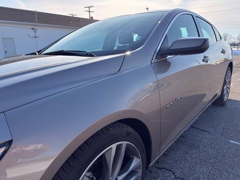 Used 2024 Chevrolet Malibu LT FWD image 16