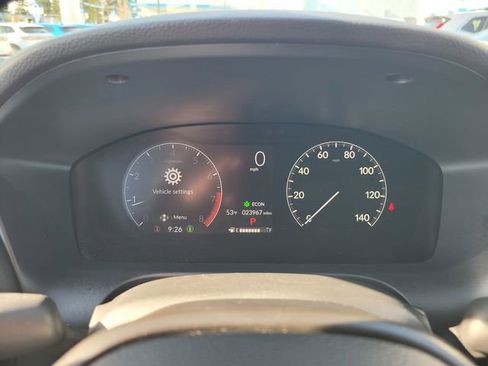 Certified 2025 Honda HR-V LX image 29