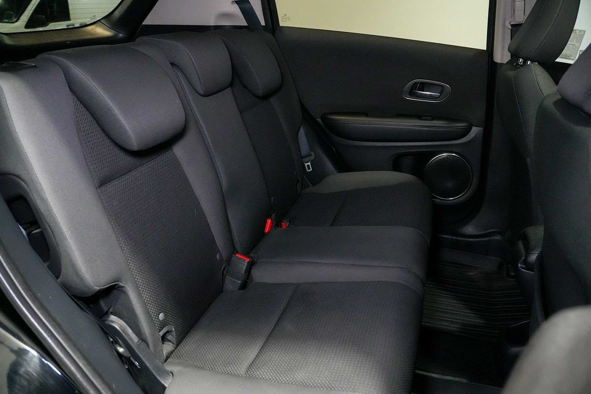 Used 2022 Honda HR-V EX image 23
