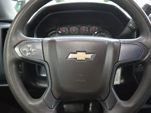 Used 2018 Chevrolet Silverado 1500 W/T w/ Trailering Package image 17