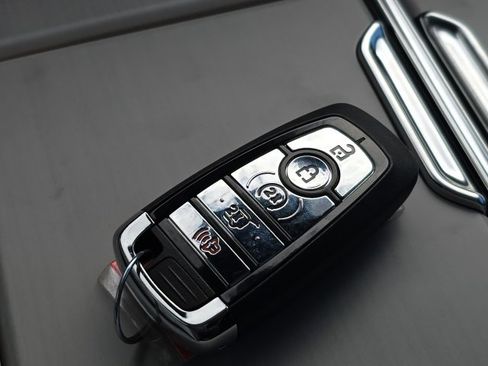 New 2025 Lincoln Navigator Reserve w/ Jet Appearance Package image 31