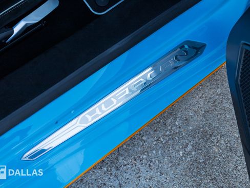 Used 2021 Lamborghini Huracan STO RWD image 39