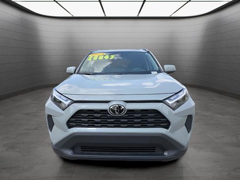 Used 2023 Toyota RAV4 XLE image 2