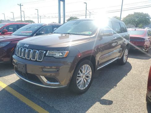 Used 2018 Jeep Grand Cherokee Summit AWD/4WD image 1