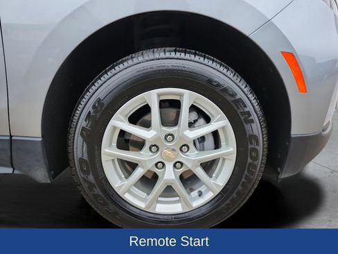 Certified 2023 Chevrolet Equinox LT w/ Driver Convenience Package image 27