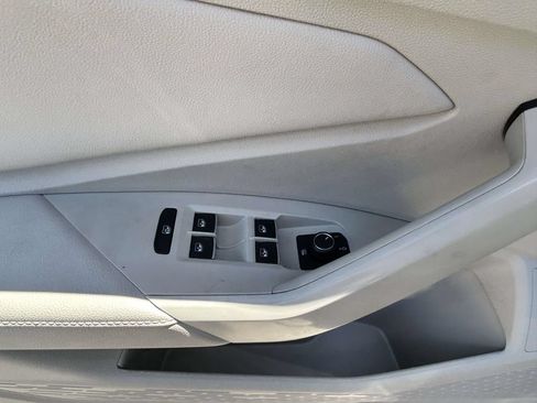 Used 2026 Volkswagen Jetta S FWD image 12