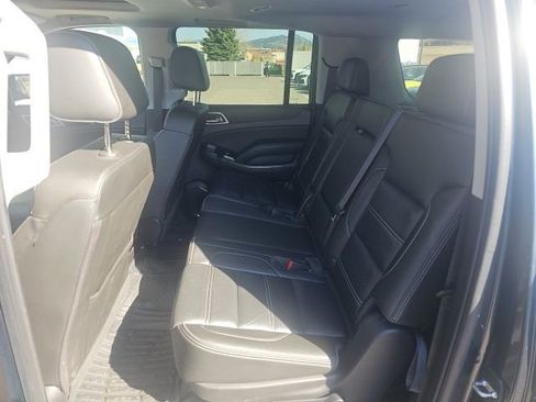 Used 2019 GMC Yukon XL Denali image 11