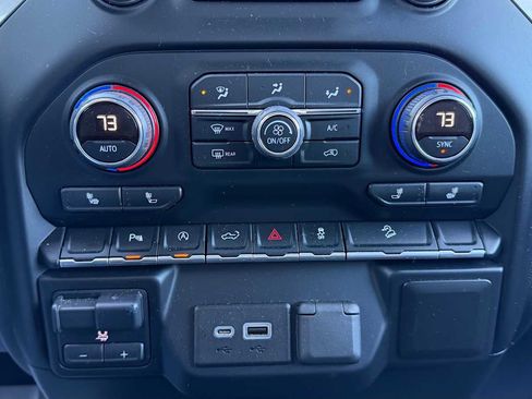 Used 2019 Chevrolet Silverado 1500 LT w/ All-Star Edition image 23