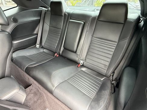 Used 2016 Dodge Challenger R/T Plus RWD image 15
