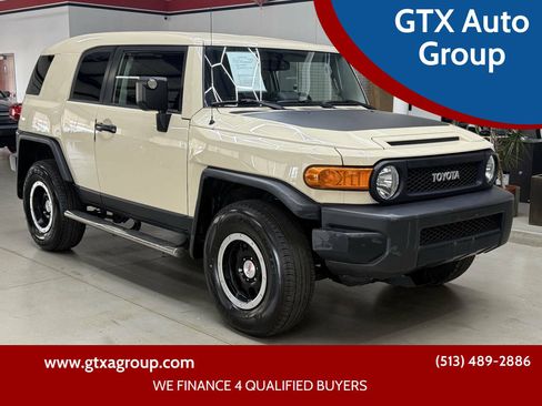 Used 2010 Toyota FJ Cruiser 4WD image 1