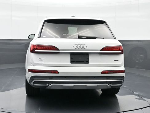 Used 2023 Audi Q7 3.0T Premium Plus AWD/4WD image 16