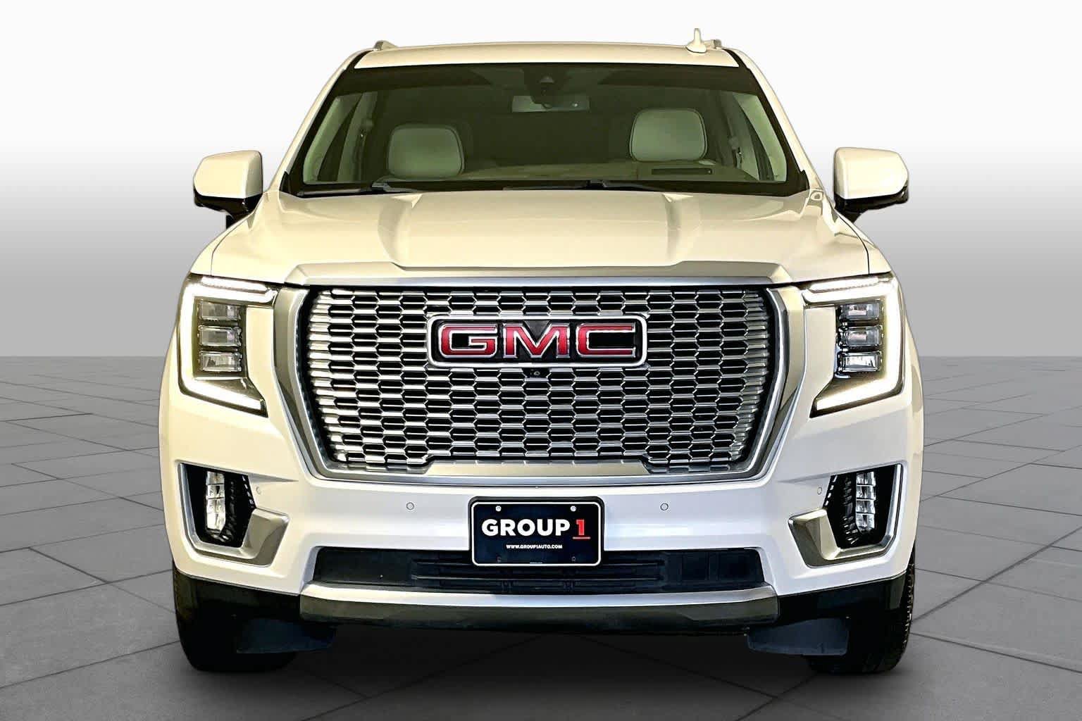 Used 2021 GMC Yukon Denali RWD image 4