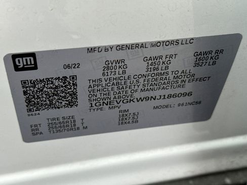 Certified 2022 Chevrolet Traverse LT w/ LPO, Floor Liner Package image 35